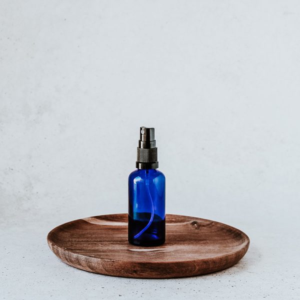 botella de vidrio azul con vaporizador 50ml
